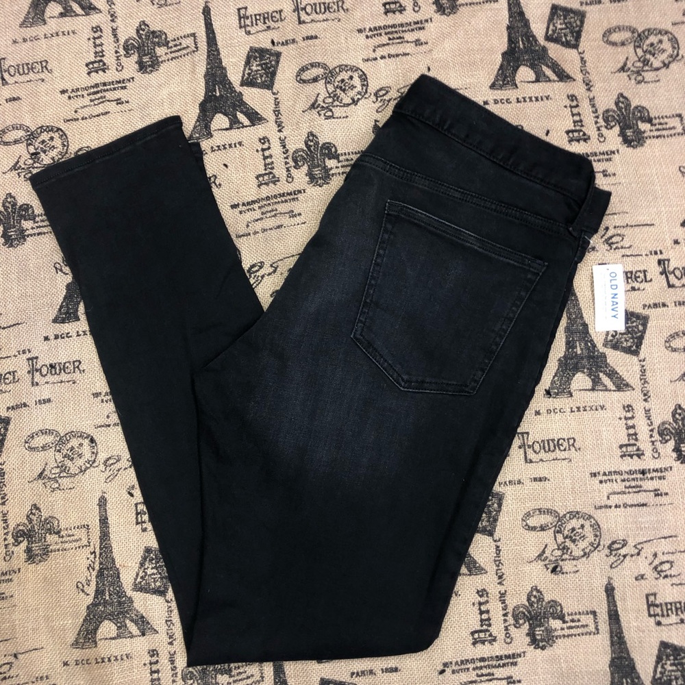 Old Navy NWT! Black Wash Super Skinny Built-In Flex Jean Size 36x32